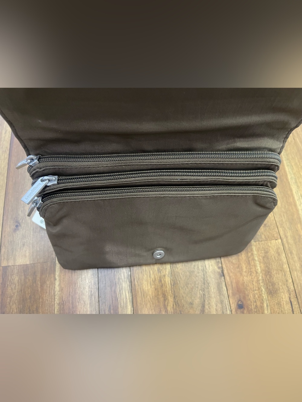 Baggallini Clever 3 zip Crossbody Bag Brown - Picture 7 of 9